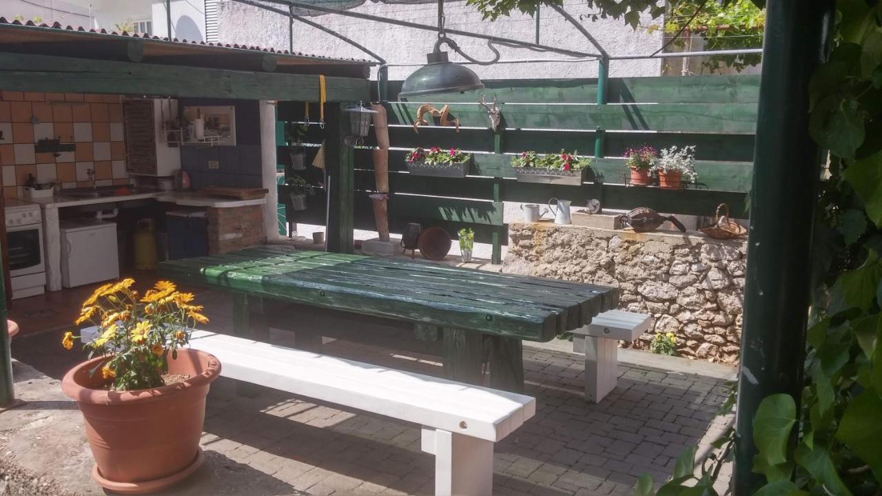 Pape Punat Hotel Bagian luar foto